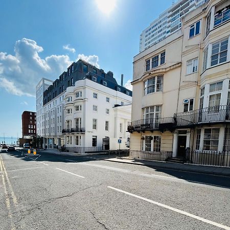 Two Top Central Beach Studios - Also Separate Spa Cabin And Watersports Brighton Bagian luar foto