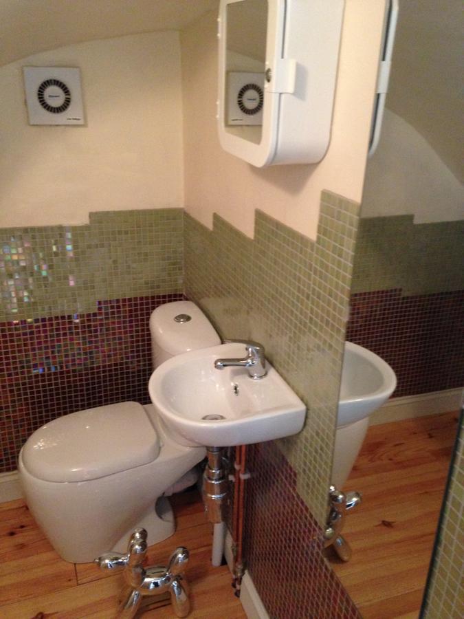 Two Top Central Beach Studios - Also Separate Spa Cabin And Watersports Brighton Ruang foto