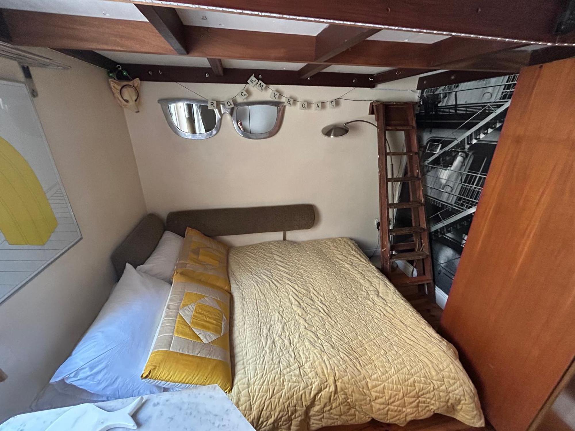 Two Top Central Beach Studios - Also Separate Spa Cabin And Watersports Brighton Bagian luar foto